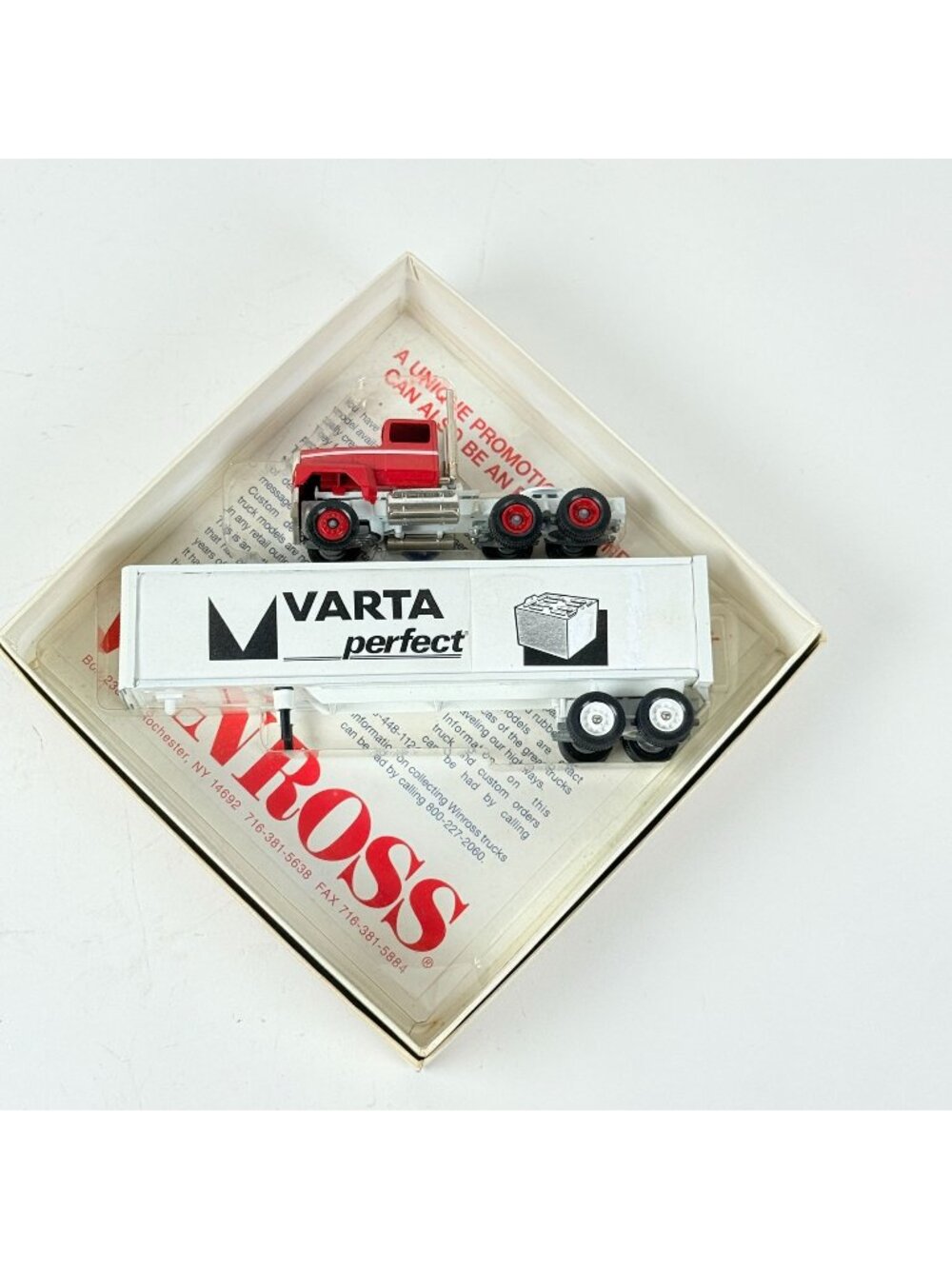 Winross Varta Perfect Promo Diecast Truck 1:64 Scale Red/White Vintage